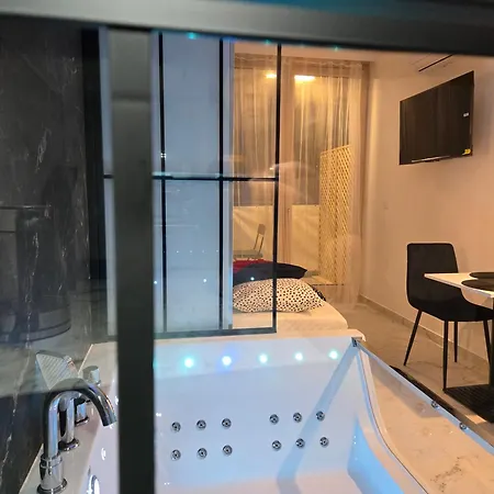 Jacuzzi Centrum * Varsovie