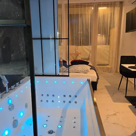 Jacuzzi Centrum *