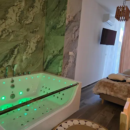 Jacuzzi Centrum Apartamento *