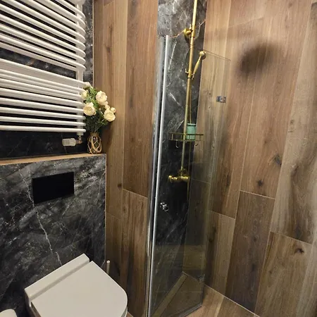 Appartement Jacuzzi Centrum Varsovie
