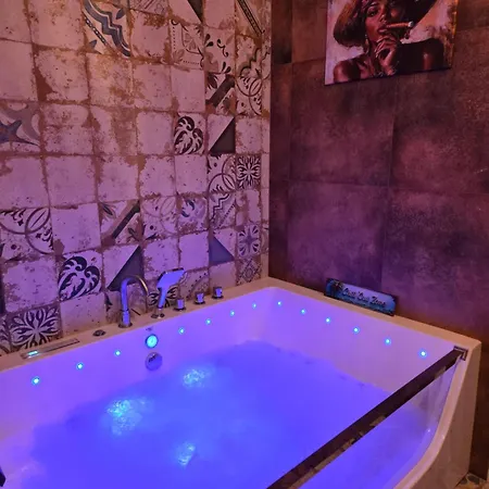 Jacuzzi Centrum Appartement *