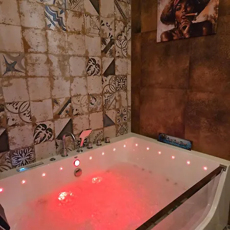 Jacuzzi Centrum Appartement Warschau