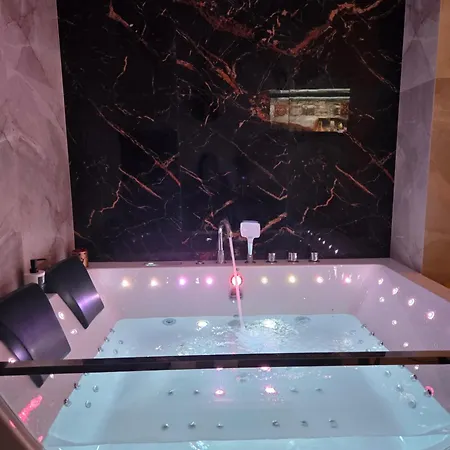 Jacuzzi Centrum Appartement Warschau
