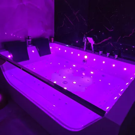 Jacuzzi Centrum *