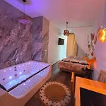 Jacuzzi Centrum 아파트